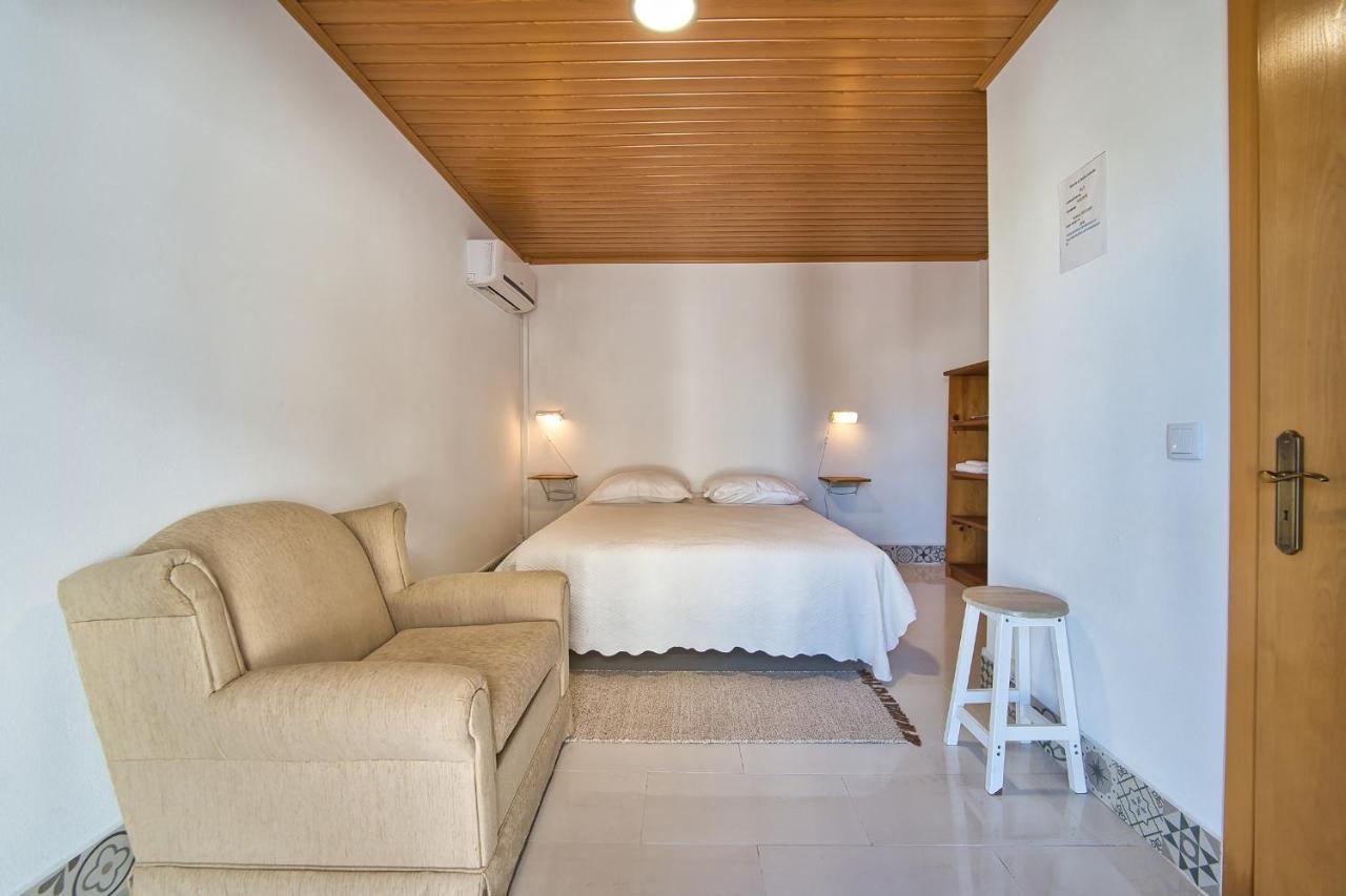 Affittacamere Casa de Azzancha Azinhaga Esterno foto